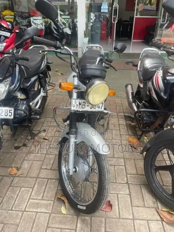 Honda CD Down 2005