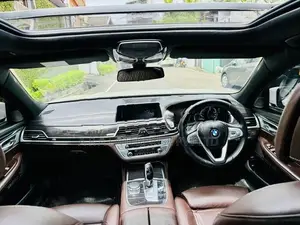 BMW 740Le M Sport Comfort Plus 2016