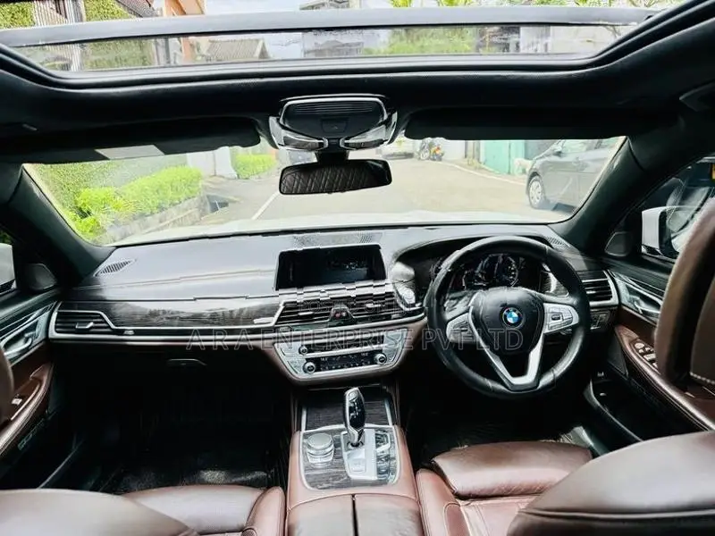 BMW 740Le M Sport Comfort Plus 2016