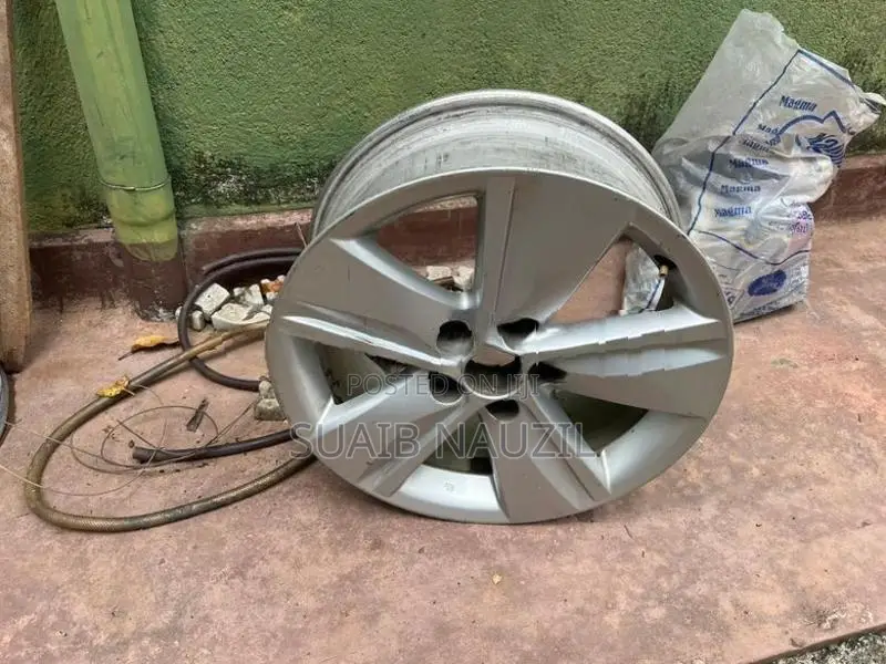 Toyota Harrier 2018 17inch Alloy Wheel