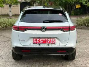 Honda Vezel Z Play 2026