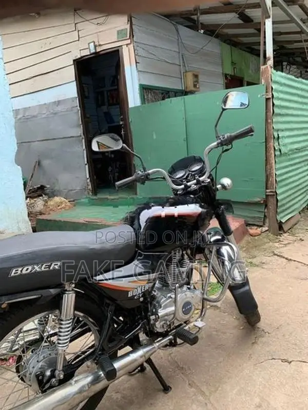 Bajaj Boxer 2004