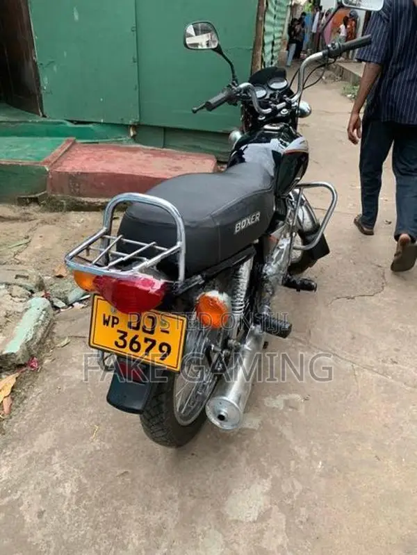 Bajaj Boxer 2004