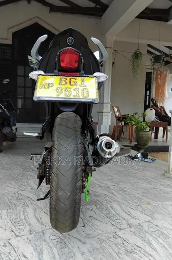 Yamaha FZ 2018