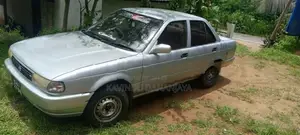 Nissan Sunny 1993
