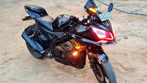 Yamaha R15 V2 2014