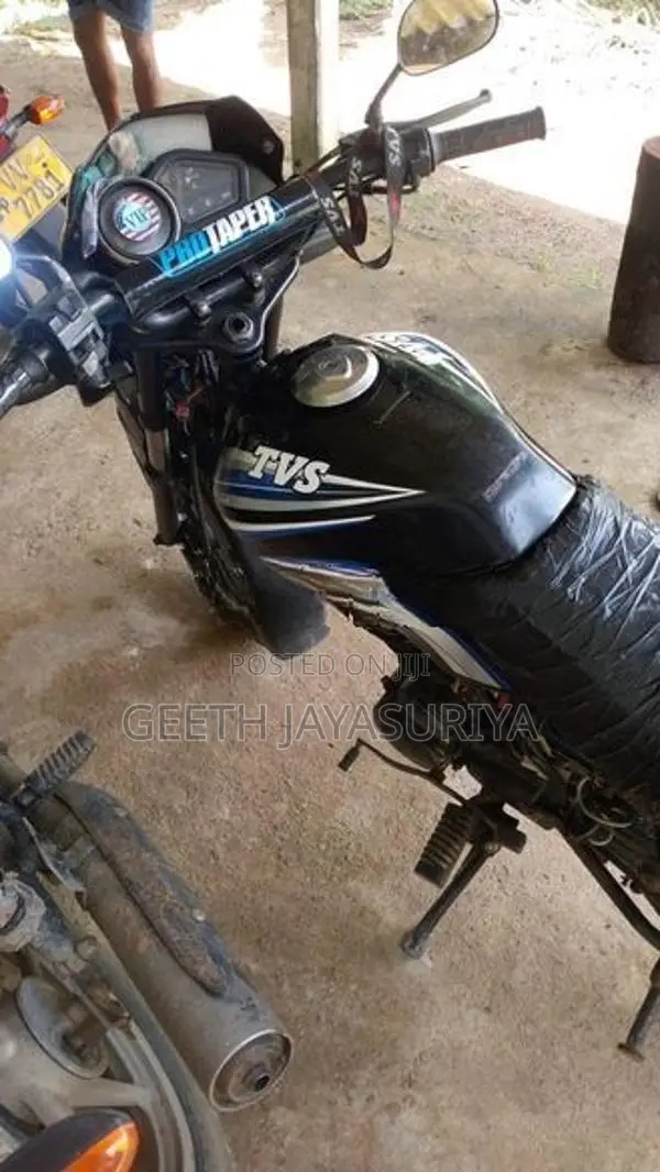 TVS Metro 2016