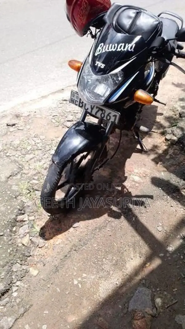 TVS Metro 2016
