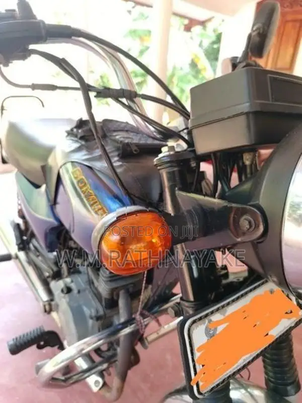 Bajaj Boxer BM100 2010