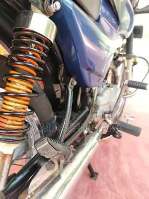 Bajaj Boxer BM100 2010