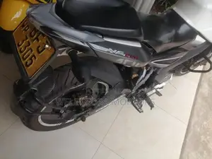 Bajaj Pulsar NS200 2017
