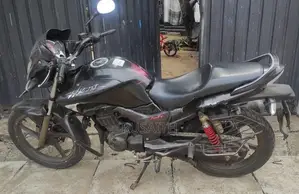 Hero Hunk 150R 2015