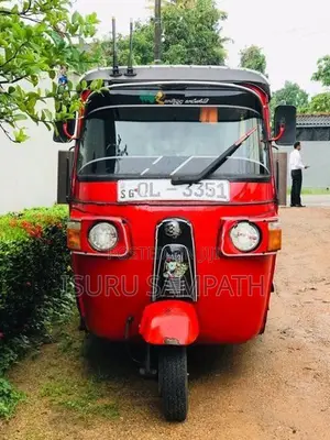 Bajaj RE 2007