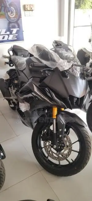 Yamaha R15 2026