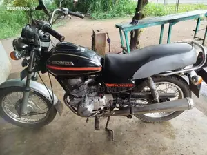 Honda CM Custom 125cc 1993