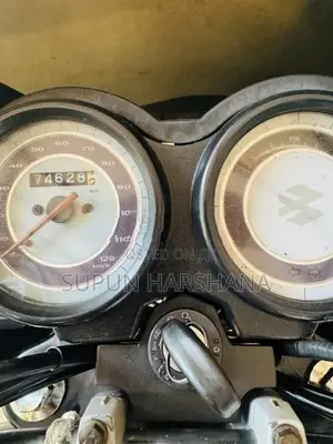 Bajaj Platina 100 2013