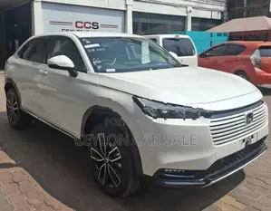 Honda Vezel z premium 2026