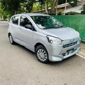 Daihatsu Mira 2024
