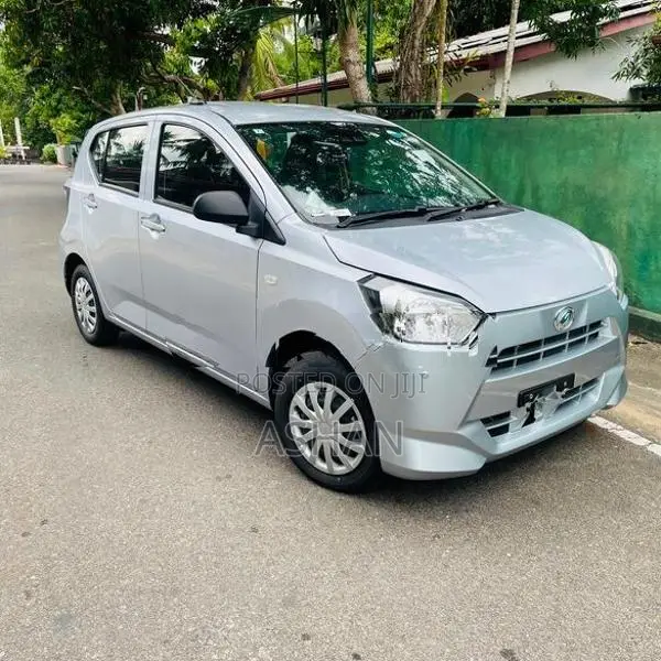 Daihatsu Mira 2024