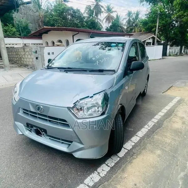 Daihatsu Mira 2024