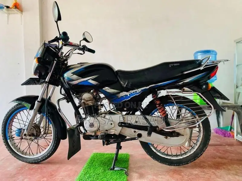 Bajaj CT100 CT-100 2016