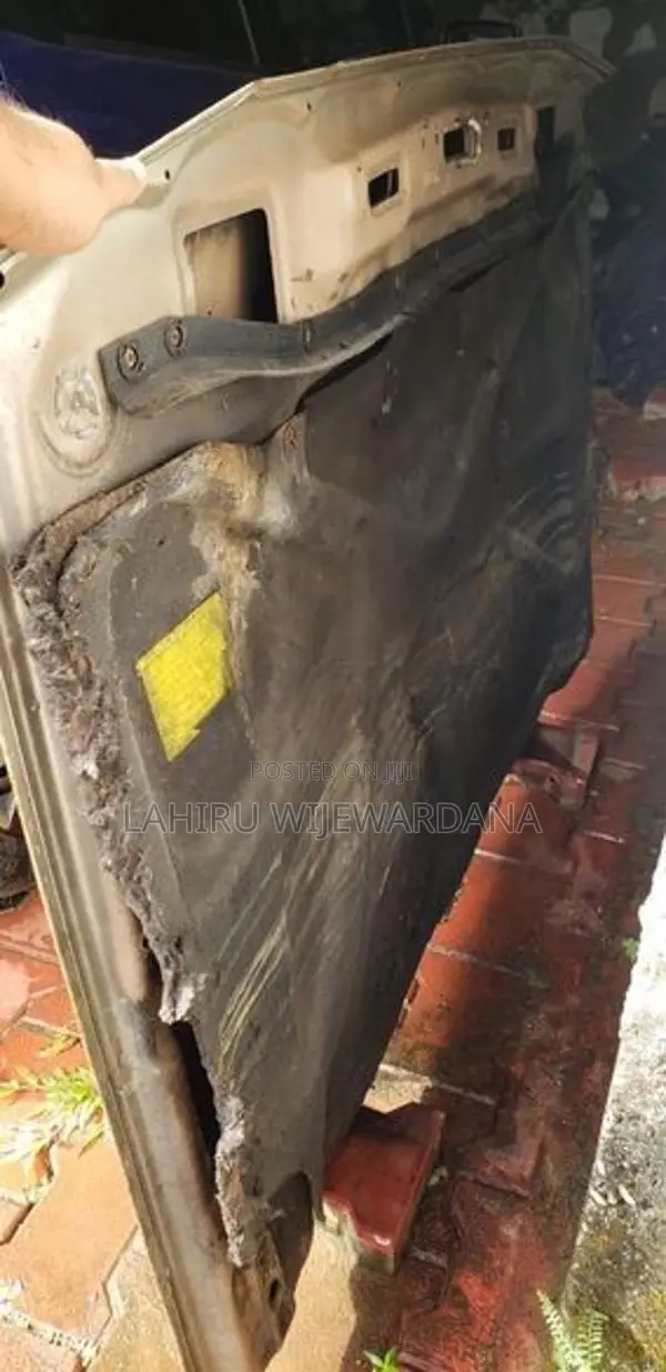 Pajero Palathsabha Bonnet