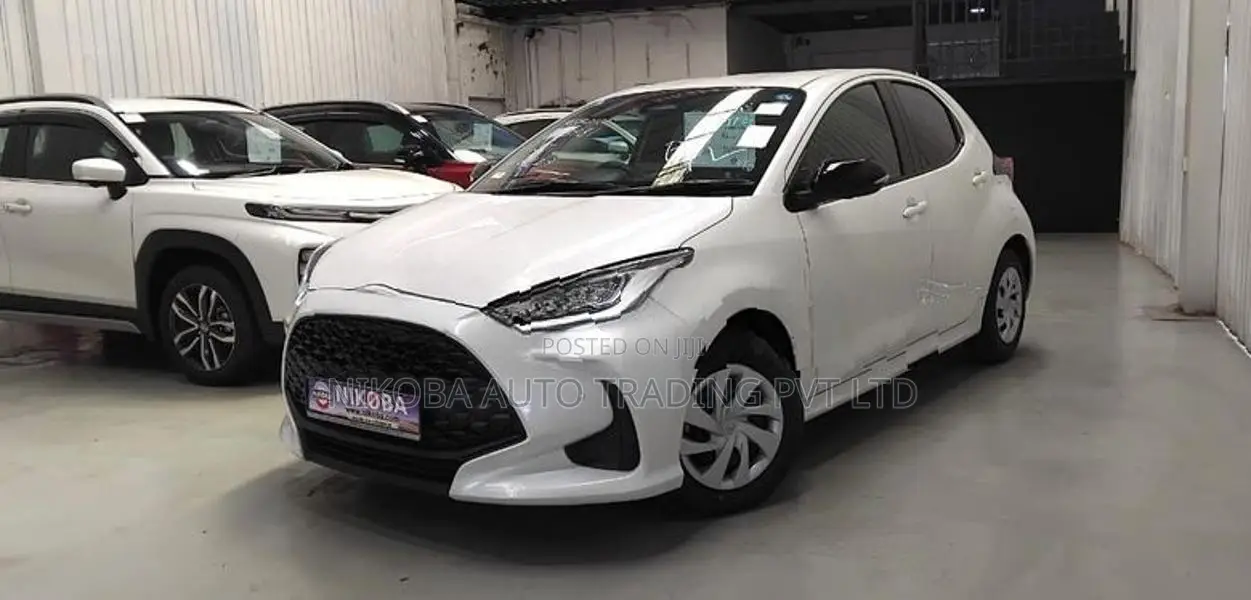Toyota Yaris G, LED 4 WAY CAM 2026