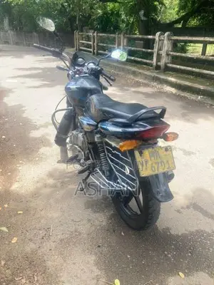 Bajaj Discover 125 2005