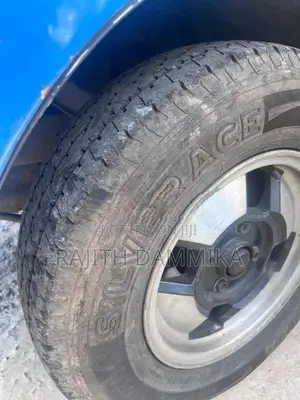 Nissan Vanette 2001