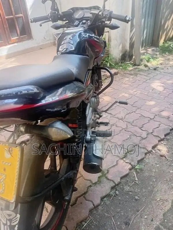 Bajaj Pulsar 135 2012