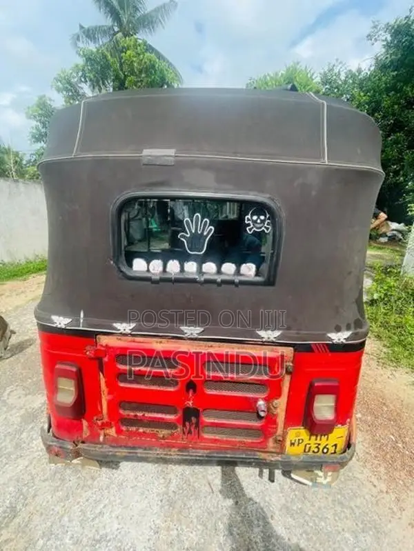 Bajaj RE Good condition. 2003