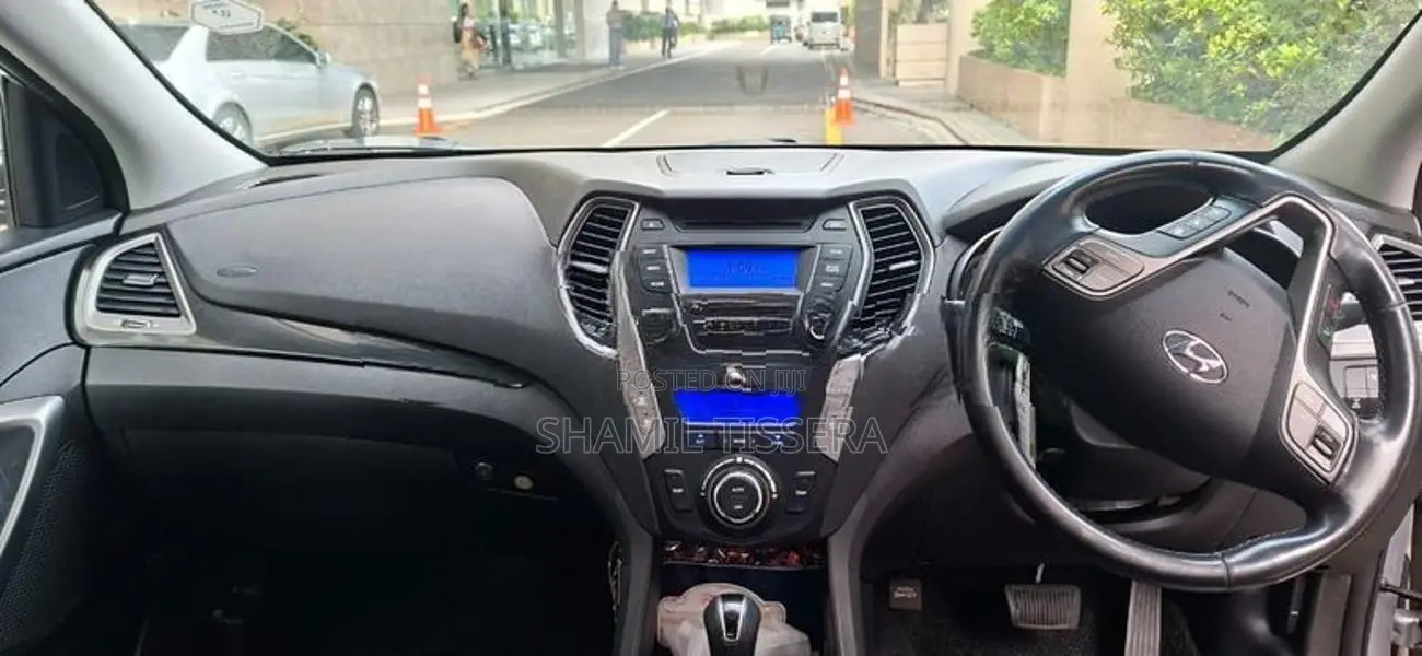 Hyundai Santa Fe 2014