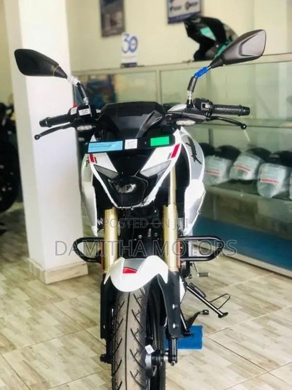 Bajaj Pulsar N160 Premium 2026