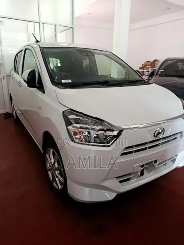 Daihatsu Mira 2025