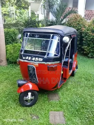 Bajaj RE 2002 2001