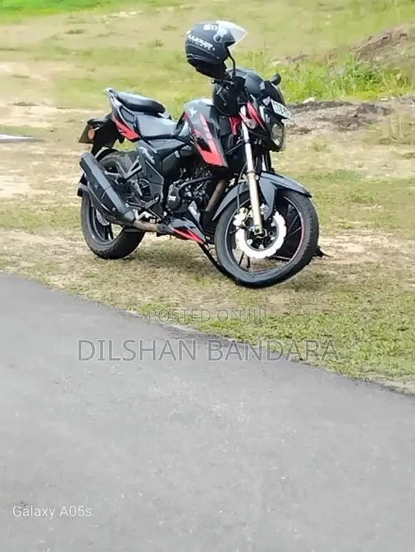 TVS Apache BHP 4696 2018