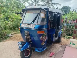Bajaj RE 2003