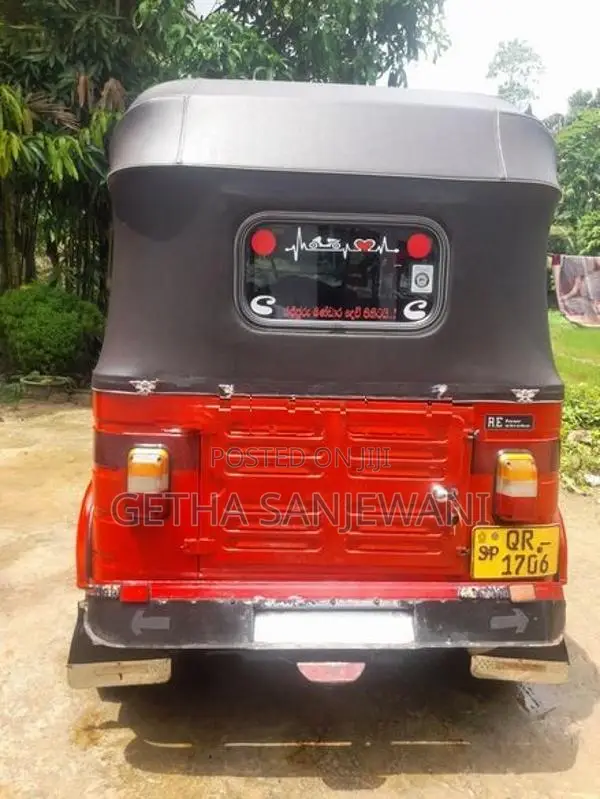 Bajaj RE 2006