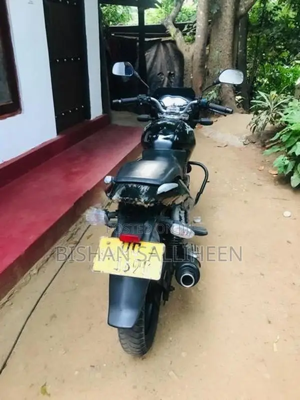 Bajaj Pulsar 180 2008