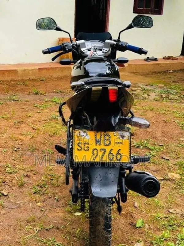 Bajaj Pulsar 180 2010