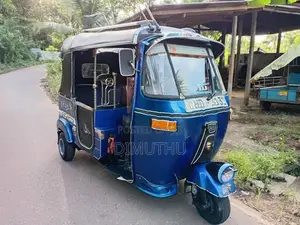 Bajaj RE 2003