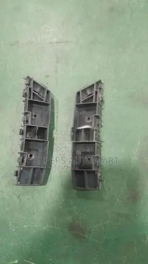 Honda Freed GP3 Retainer