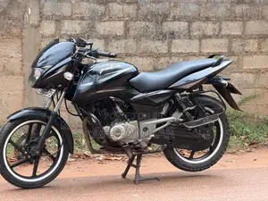 Bajaj Pulsar 150 2016