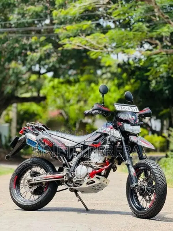 Kawasaki D Tracker 2008