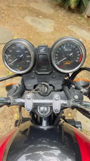 Honda CB4 2018