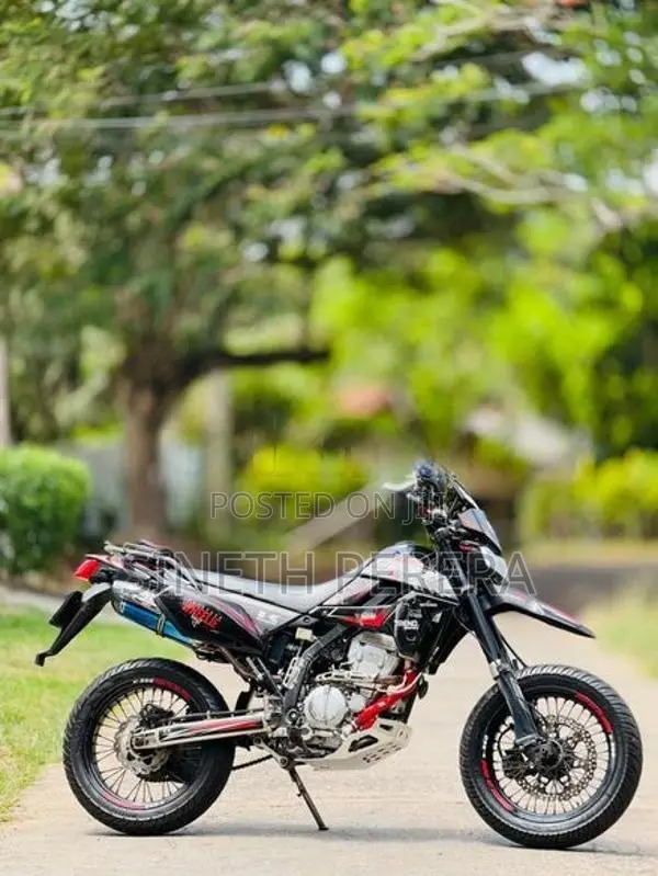 Kawasaki D Tracker 2008
