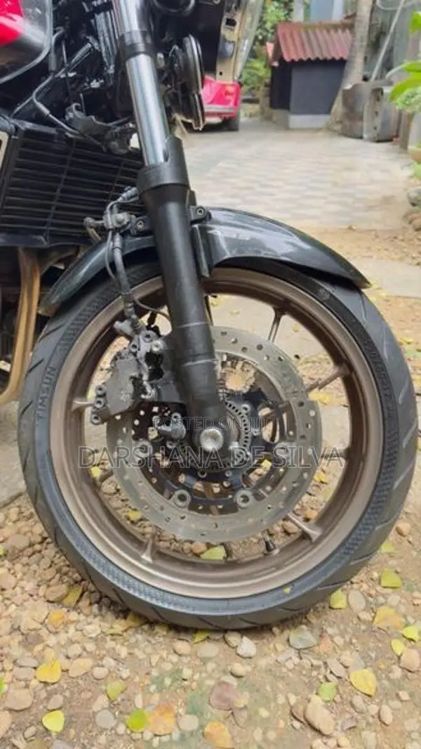 Honda CB4 2018