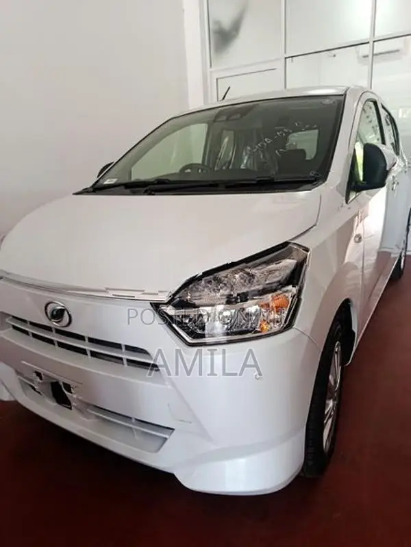 Daihatsu Mira 2025