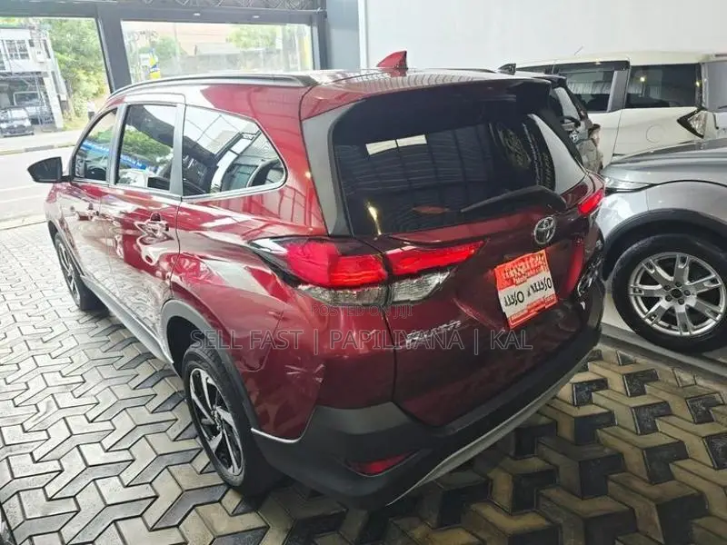 Toyota Rush 2025