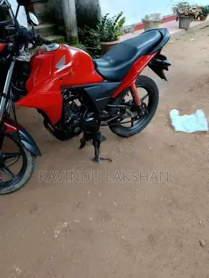 Honda Twister 2015